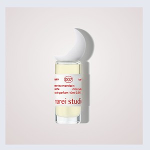 Perfume en Miniatura O Korean K-Beauty Marei Studio Eau de Parfum 007 Huam 10ml Hecho en Corea, Formato de Viaje en Spray - Product Image 2