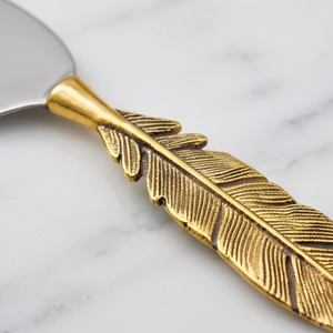 Juego de Cuchillos para Queso con Mango de Pluma, 3 Piezas, Herramientas de Acero Inoxidable para Servir Queso y Mantequilla con Mango de Cobre Dorado, Utensilios de Cocina - Product Image 2