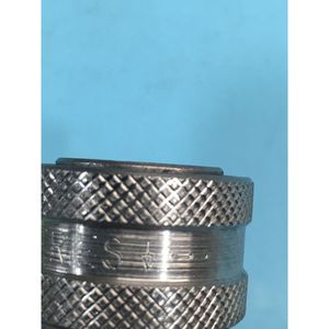 8 AMAT 3700-02738 FTG QDISC Box 1/4 X 1/4 FP SST - Equipo y Piezas de Semiconductores de Confianza de Marca Global - Product Image 6