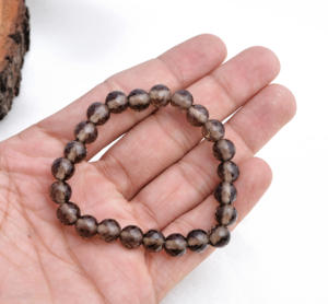 สร้อยข้อมือลูกปัดควอตซ์สโมคกี้ธรรมชาติทรงเหลี่ยม ขนาด 8 มม. สร้อยข้อมือพลอยธรรมชาติ สำหรับทำเครื่องประดับอัญมณีชั้นดี - Product Image 6