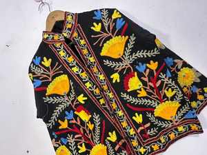 Veste bomber en velours tricoté matelassé brodé Suzani indien, respirante, écologique, réversible, manteau d'hiver pour femme, élégante - Product Image 2