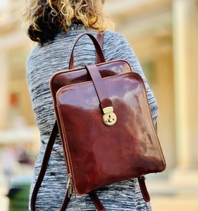 Multiple Pockets Reinforced Stitching Outdoor Leather Laptop <b>Backpack</b> for Women High Quality <b>Black</b> Stylish Leather <b>Backpack</b> Bags - Product Image 1