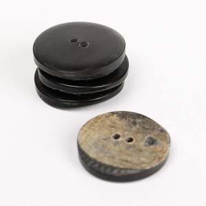 Natural Wholesale Buffalo Horn Finished Button Finished Colorful for Clothing Accessories High Quality - Product Image 5