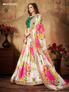 Proveedor de Lehenga-Choli-Dupatta de diseño moderno y aspecto elegante, con organza con estampado floral, bordado con Dori y lentejuelas, procedente de la India. - Product Image 2