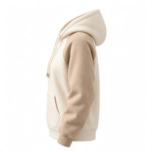 Sweat à capuche élégant pour femme, avec une silhouette décontractée et des détails contemporains pour des tenues streetwear modernes - Product Image 4
