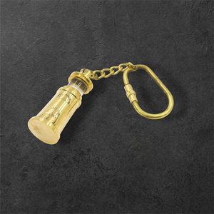 Llavero de Faro de Latón Hecho a Mano, Anillo de Llaves Náutico con Faro, Amuleto Marítimo Vintage, Regalo para Viajeros, Marineros y Amantes del Océano - Product Image 6