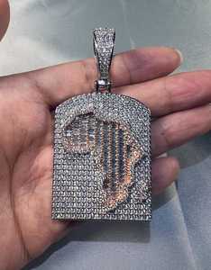 Colgante personalizado con mapa de África, colgante de diamante moissanita baguette personalizado, colgante bicolor, colgante hip hop para hombre, colgante de moda. - Product Image 4