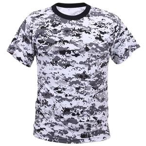 Camisetas de camuflaje transpirables de verano para caza, camisetas vintage desgastadas con efecto descolorido para hombre, con bolsillo rasgado y estampado personalizado. - Product Image 2