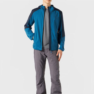OEM Waterproof Winter Hiking Outdoor Softshell <b>Jackets</b> Windbreak Multi Zipper Pocket Softshell <b>Jackets</b> For Workwear - Product Image 3