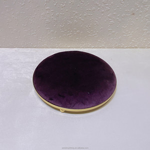 Présentoir de bijoux de lapin de plat en métal de velours pour l'organisateur de magasin - Product Image 3