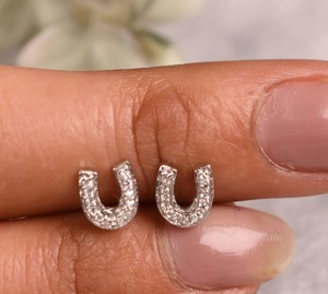 Pendientes de Diamantes Naturales con Forma de Letra U, Plata de Ley 925, con Incrustaciones de Circonitas, Pendientes Minimalistas con Letra U, Joyería Delicada, Regalo para Mujer - Product Image 3