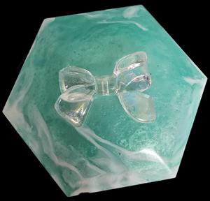 Boîte à Bijoux Artisanale de Luxe en Résine Florale, Organisateur de Rangement pour Bijoux, Petite Boîte à Bijoux Personnalisée en Résine pour Intérieurs Modernes - Product Image 6