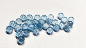 Perles rondes facettées en topaze bleu ciel de qualité AAA, 10 mm, pierres précieuses naturelles, pierres en vrac pour la fabrication de bijoux haut de gamme, vente en gros - Product Image 3