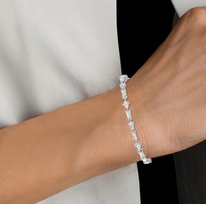Pulsera de Oro Rosa de 9K Premium con Diamantes de Corte Geométrico Creados en Laboratorio, 6.32 CTW - Product Image 3