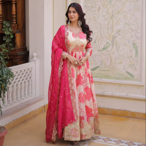 Robe Anarkali de qualité supérieure à imprimé floral numérique avec dupatta, ensemble complet pour mariage estival, en soie pure infroissable - Product Image 1