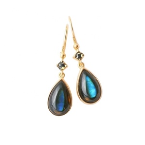 Pendientes de gota de moda de oro clásico para mujer Regalo de cumpleaños elegante con piedra preciosa de labradorita natural - Product Image 1