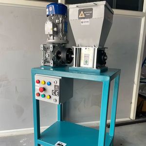 Broyeur industriel de plastique V3, moteur 440V 5kW, garantie 1 an, écologique pour le plastique - Product Image 1