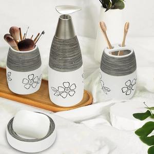 Juego de Accesorios de Baño de Cerámica Blanca de Diseño con Acabado Texturizado, Ideal para la Organización Diaria y la Decoración de la Encimera - Product Image 4