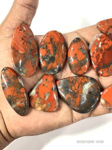 Cabujón de Jaspe Rojo Natural Suelto, Formas y Tamaños Variados, Aprox. 20 a 30 mm - Product Image 5