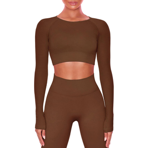 Ensemble de yoga noir 2 pièces, haut court à manches longues, short taille haute, couleur unie, spandex, polyester, respirant, vêtements de sport - Product Image 6