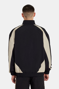 Ensemble coupe-vent d'été personnalisé pour homme avec design à panneaux, veste légère extensible en microfibre 150 GSM avec fermeture éclair métallique et short d'été à taille élastique - Product Image 2