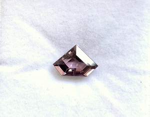 Spinelle de Birmanie naturelle de 3,53 carats, taille fantaisie, pour bijoux fins, pierre précieuse naturelle - Product Image 5