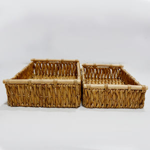 Panier de service tressé en jacinthe d'eau naturelle Artex Dong Thap avec poignées en bois pour la décoration intérieure et la cuisine - Product Image 6