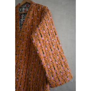 Bata Kimono de Lujo para Mujer, de Algodón Floral Acolchado, con Cuello en V, Larga, con Cierre de Cordón, Ropa Casual para Estar en Casa - Product Image 2