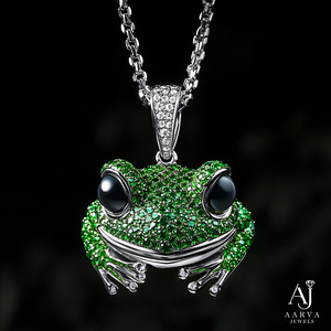 Collier pendentif grenouille verte en moissanite plaqué or avec breloque zircon, bijou animal de dessin animé, cadeau - Product Image 5