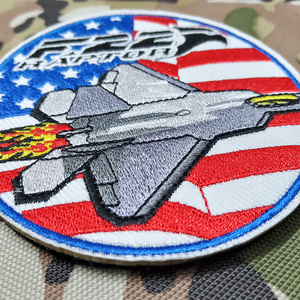 แผ่นปะติดผ้าสักหลาดแบบไม่ทอ ปักลาย 3 มิติ รูปเครื่องบินรบ F-22 Raptor พร้อมลายธงชาติอเมริกา รูปทรงสี่เหลี่ยมผืนผ้า สำหรับเย็บติด - Product Image 4
