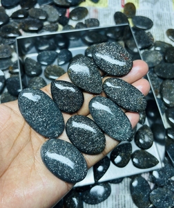 Venta al por mayor de gemas sueltas de piedra solar negra natural de alta calidad, cabujones de formas variadas, gemas hechas a mano de alta calidad. - Product Image 4