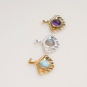 Natural Amethyst Seashell Pendant Gold Tone Ocean Inspired Gemstone Shell <b>Necklace</b> Beach Jewelry Gift for Women Her - Product Image 6