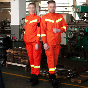 Vêtements réfléchissants à manches longues sur mesure en gros, combinaison de travail réfléchissante orange à haute visibilité avec bandes de sécurité pour hommes - Product Image 4