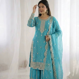 Ensemble palazzo ethnique traditionnel pour femmes avec broderie à sequins - Product Image 1