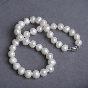 Collar de Perlas de Agua Dulce Naturales de 8-9 mm con Hebilla de Lingote, Cadena de Suéter Premium con Accesorio de Cadena para el Cuello - Product Image 3