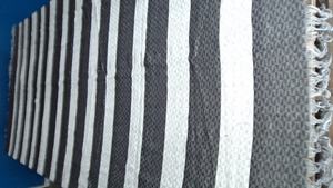 Manta Decorativa Navideña Multicolor Tejida a Mano 100% Algodón Estilo Jacquard para Dormitorio o Uso en Exteriores, para Todas las Estaciones - Product Image 5