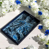 Plateau en bois bleu et résine époxy fait main, design géode, cadeau de pendaison de crémaillère, art fonctionnel, plateau TV, cadeau pour hôte