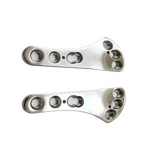 Placas Ortopédicas Veterinarias de Alta Calidad, Placa CBLO CCWO Izquierda/Derecha de 3.5mm Corta para Cirugía Ósea en Animales - Product Image 1