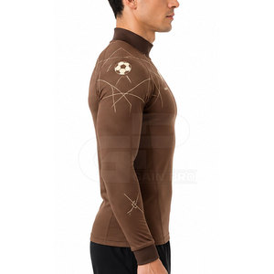 Camiseta de compresión de secado rápido con control de humedad para fútbol, entrenamiento físico, entrenamiento intenso y actividades deportivas - Product Image 5