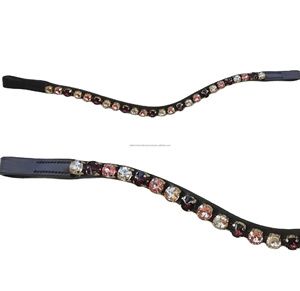 Bandeau à sourcils en forme de V de haute qualité pour chevaux Produit de cheval décoratif avec matériau en cuir de cristaux Bling - Product Image 3