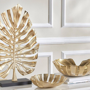 Bol décoratif en métal doré en forme de feuille de Ginkgo, plateau de service artisanal en aluminium pour la décoration de la maison moderne et les centres de table de mariage - Product Image 2