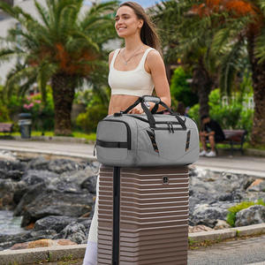 Bolsa Deportiva Personalizada a Bajo Precio, Bolsa de Gimnasio Plegable Impermeable para Viaje, Bolsa Deportiva Impermeable con Logotipo Personalizado - Product Image 4