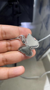 Pendentif Papillon en Argent 925 Finition Moissanite Effet Diamant, Breloque Papillon Sertie de Pierres, Bijou de Luxe Tendance - Product Image 5