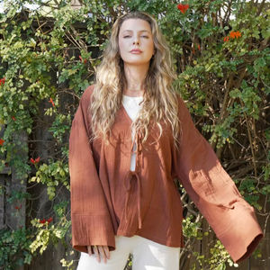 Kimono en gaze de coton fait main, coupe oversize, à nouer devant, style bohème, cache-maillot de plage, vêtements de maternité éthiques et durables, grandes tailles - Product Image 1