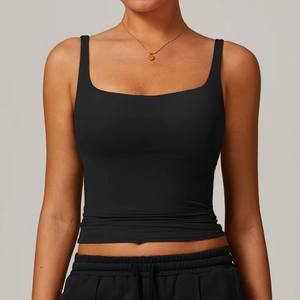 เสื้อครอปท็อปสายเดี่ยวคอกลมสำหรับผู้หญิง ผ้าไร้ตะเข็บ สีดำล้วน เหมาะสำหรับโยคะ ระดับการซัพพอร์ตปานกลาง - Product Image 1