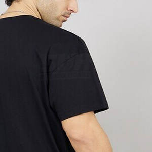 เสื้อยืดผู้ชายปักลายเพชร โลโก้สั่งทำได้ ราคาโรงงาน ผ้าฝ้าย 100% ทรงหลวม ระบายอากาศ แห้งเร็ว เป็นมิตรกับสิ่งแวดล้อม คุณภาพสูง - Product Image 5