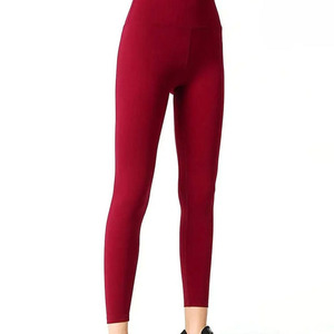 Ensemble de yoga pour femmes, haut court dos nageur rouge, leggings taille haute sans couture, tenue de sport et de fitness pleine longueur - Product Image 6