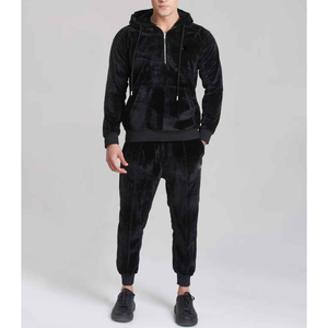 Ensemble de survêtement en velours pour homme haute performance pour un confort décontracté et un style relaxé - Product Image 1