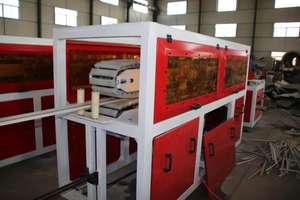 PVC、WPC、UPVCプラスチック窓枠押出成形機、ドア枠、窓台生産ライン - Product Image 2