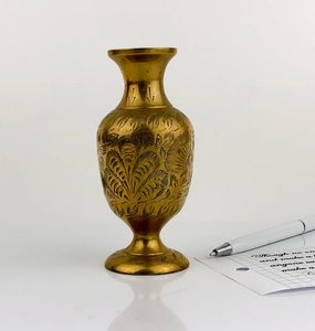 Handcrafted Luxury metal Best Design Floor <b>Vases</b> Stands Metal Flower <b>Vase</b> Antique Brass Gold Tall Wedding Flower Pot & <b>Vase</b> - Product Image 1